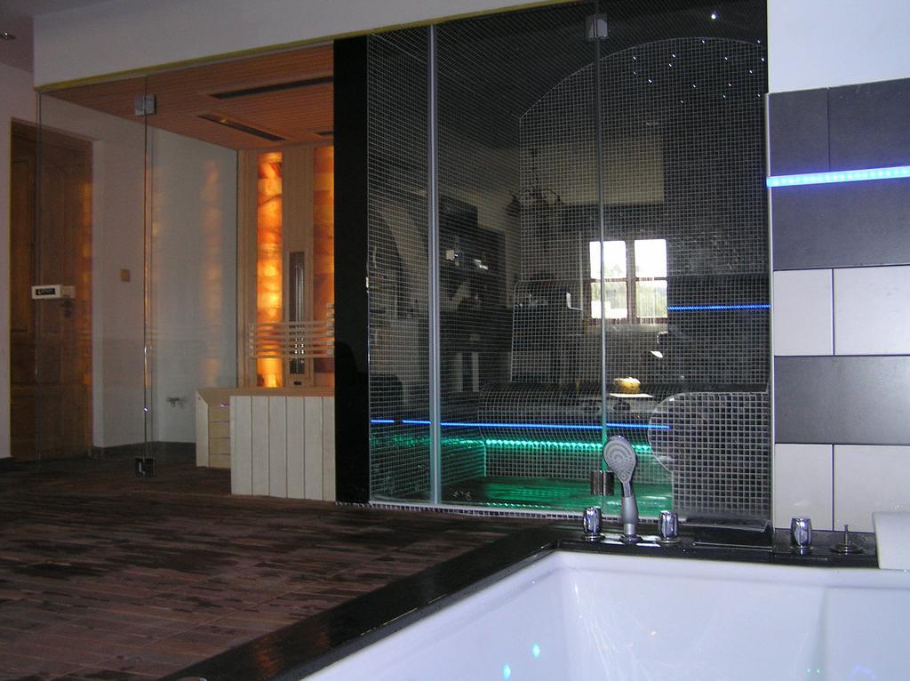Kovacsszenaja Vendeghaz Villa Luaran gambar